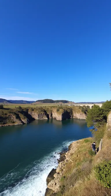 Detalles de la Construcción y Mantenimiento de la Presa de Chicoasen