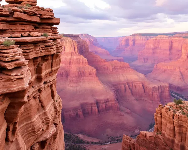 Grand Canyon Images: Captivating Photographs of Earth's Grandeur