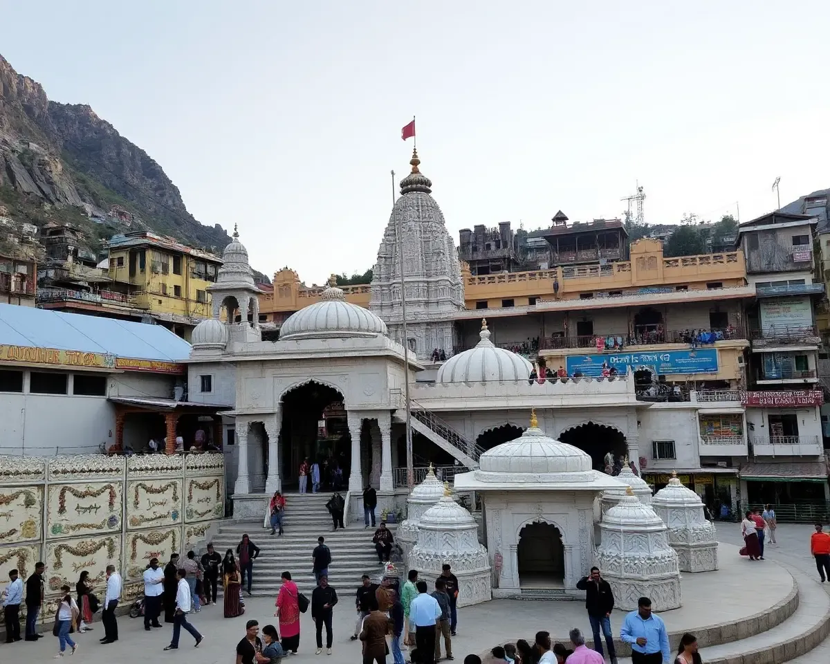 Amarnath Temple Images Capture Spiritual Significance and Beauty