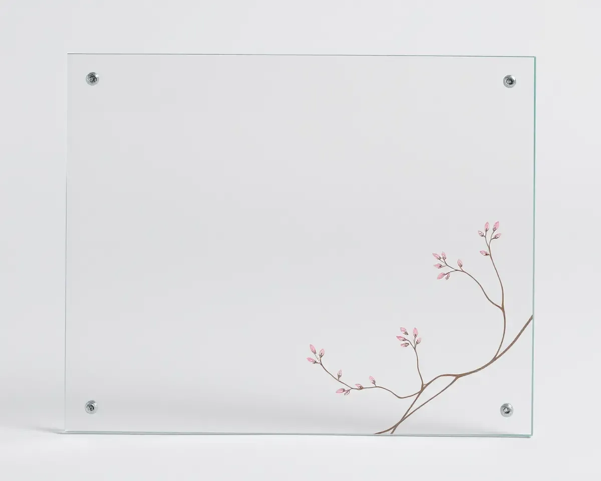 Modern Glass Frame Offers Simple yet Elegant 1st Anniversary Display