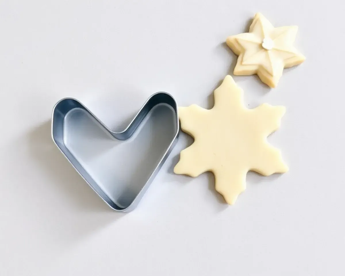 Vseg-Shaped Cookie Cutter for Fun Holiday Shapes